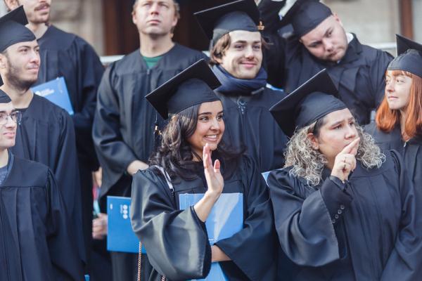 Une cérémonie prestigieuse pour les proclamations des étudiant·e·s de la HEFF