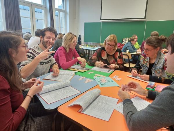 Le latin, un jeu d’enfant