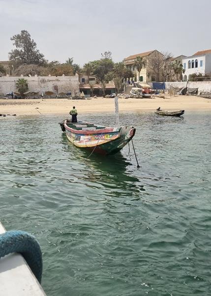 Ensemble sur le même banc 2024