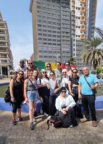 Ensemble sur le même banc 2024