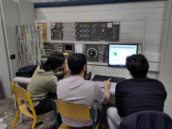 Visite au Centre de Technologie Avancée Serge Journey