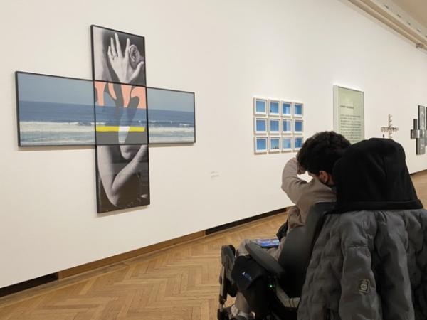 Exposition de John Baldessari