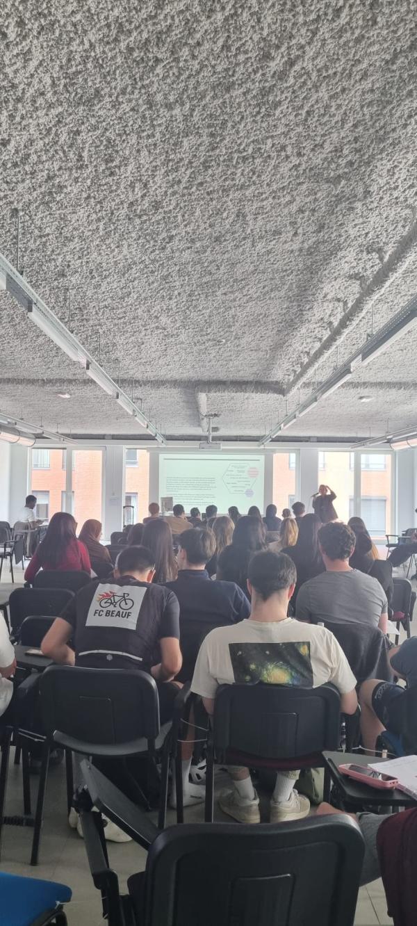 L’insulte, un mode de communication ? Histoire, stéréotypes, effets